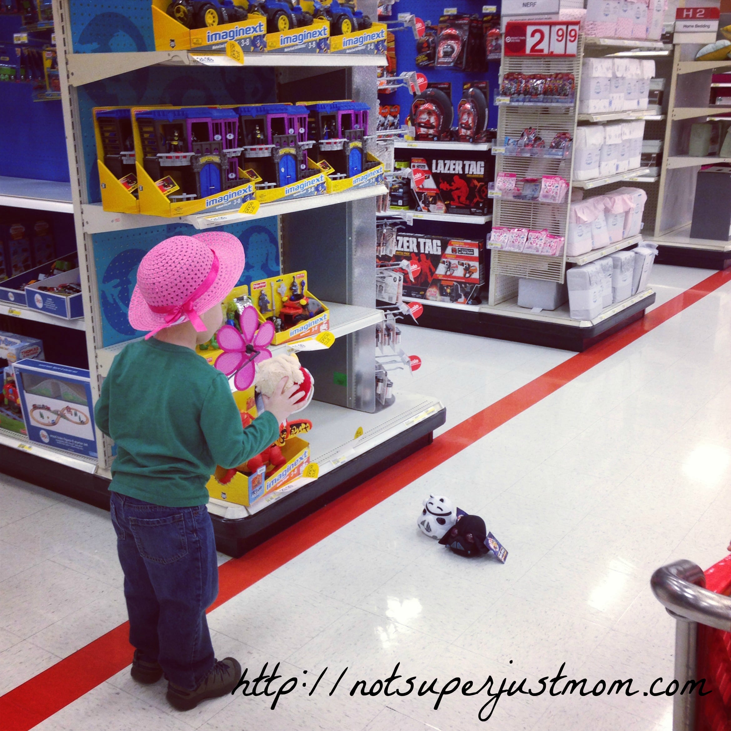 pink hat