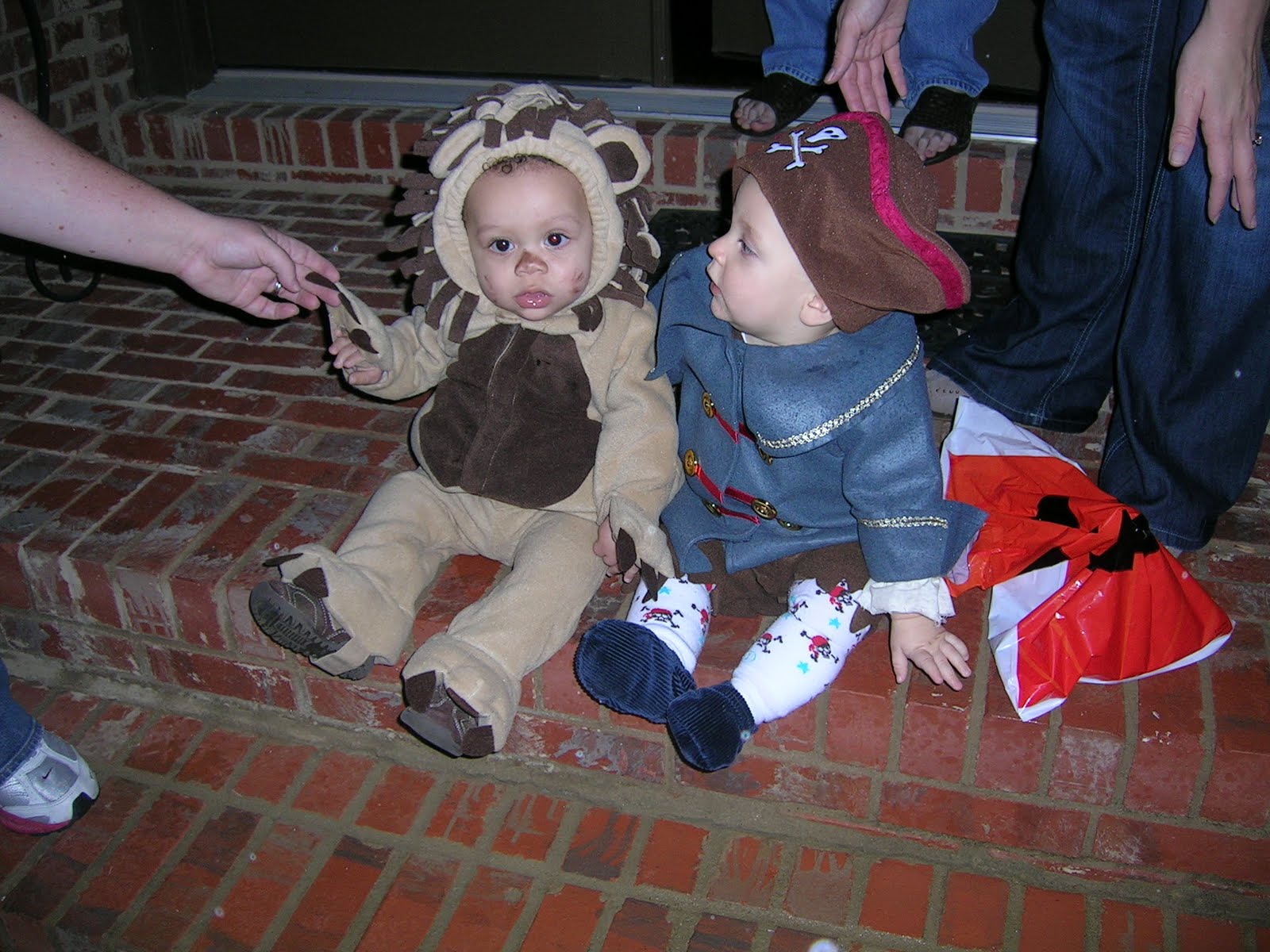 Happy Halloween, y’all! — October 2009